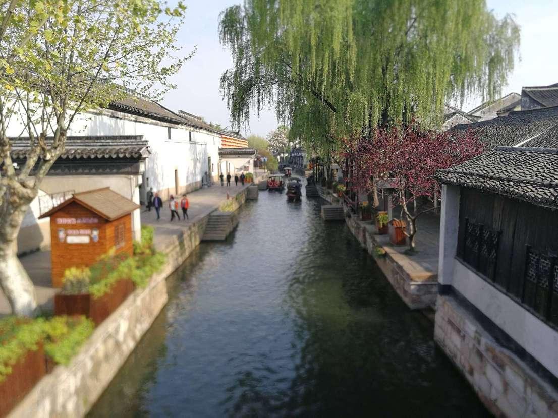 西山区举办2024首届运动潮玩节